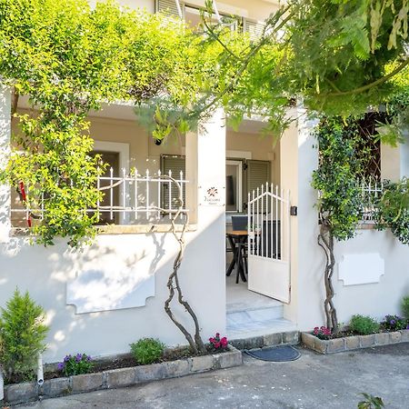 Yiasemi Maison Alepou エクステリア 写真